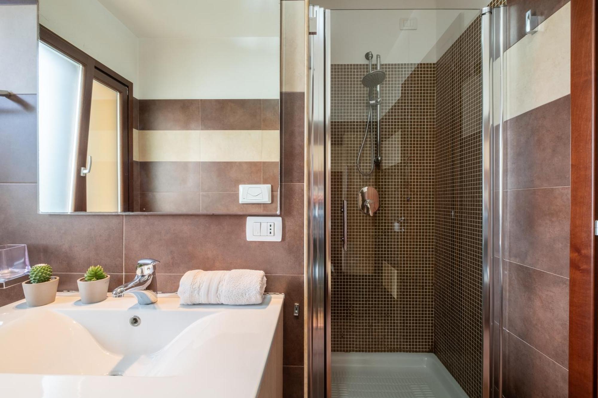 Butterfly Apartment Cagliari - Self Check-In, No Kitchen Esterno foto