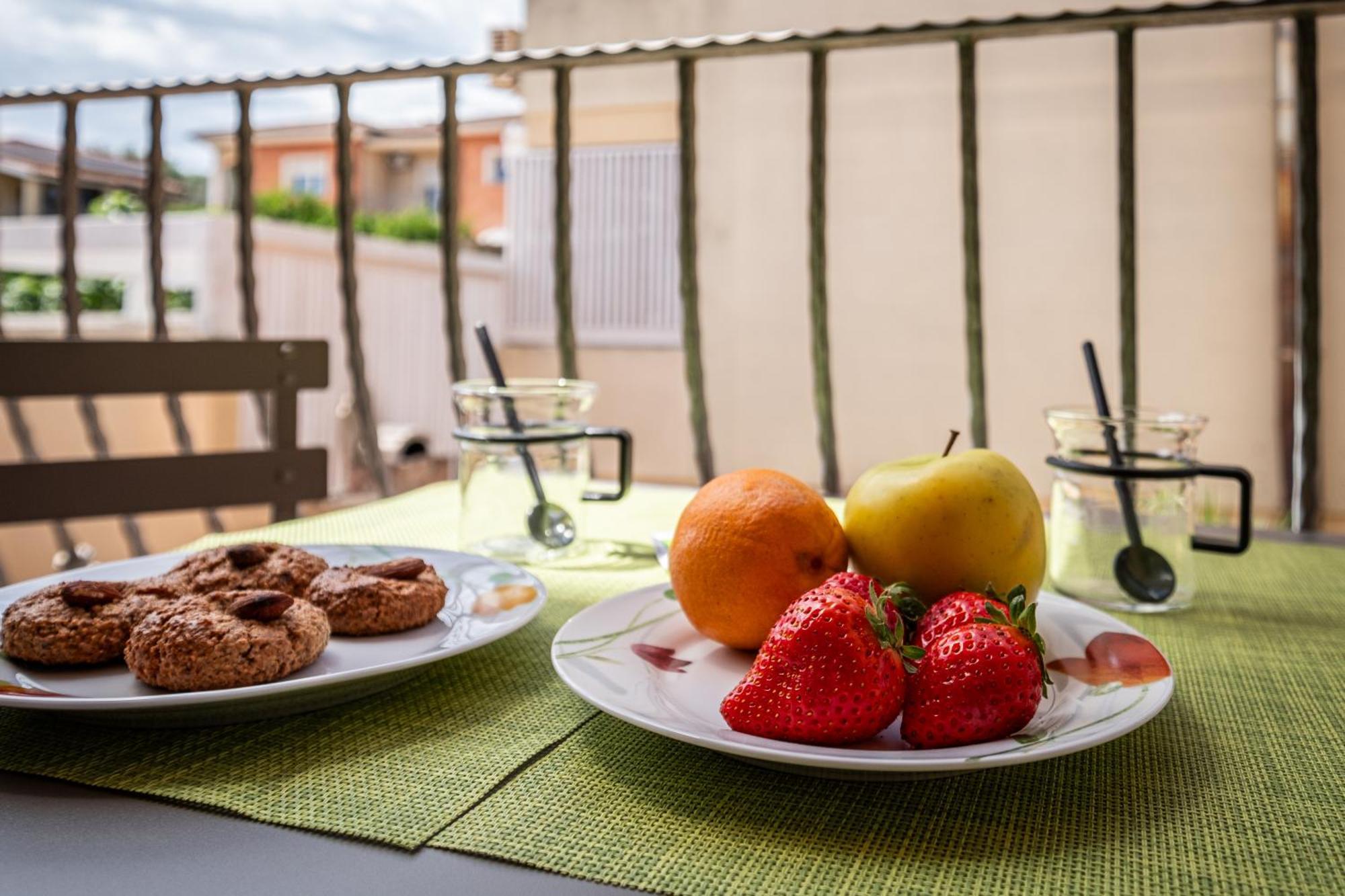 Butterfly Apartment Cagliari - Self Check-In, No Kitchen Esterno foto